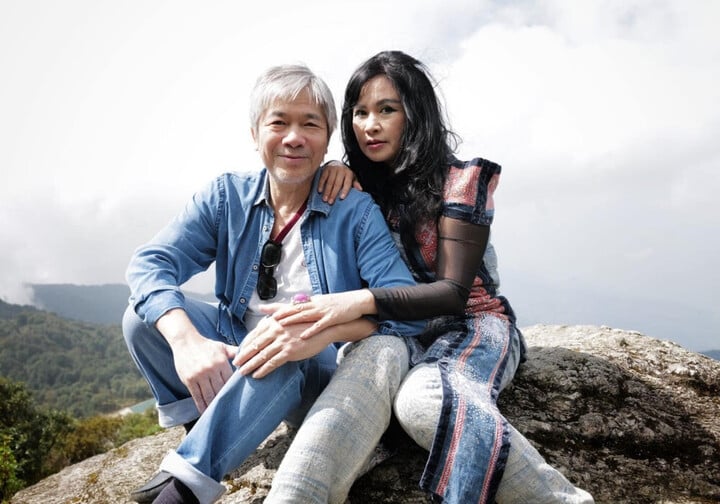 Diva Thanh Lam và ông xã - bác sĩ Bùi Tiến Hùng.