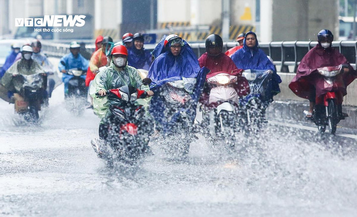 Dự báo thời tiết 10 ngày tới, mưa liên tục trút xuống miền Bắc. (Ảnh minh hoạ: Quốc Anh)