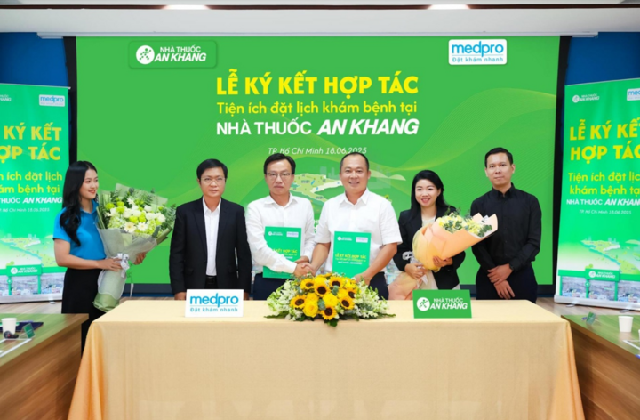 Hợp tác mở ra hướng tiếp cận mới cho người dân, đặc biệt là những ai chưa quen sử dụng công nghệ, giúp họ dễ dàng đăng ký khám chữa bệnh tại các bệnh viện lớn trên cả nước.
