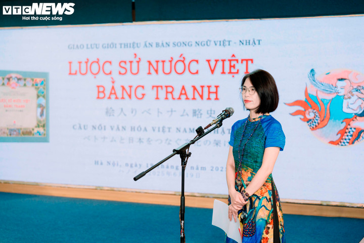 Bà Ngô Thị Thanh Mai, Phó Chủ nhiệm Ủy ban nhà nước về người Việt Nam ở nước ngoài, Bộ Ngoại giao phát biểu tại sự kiện.
