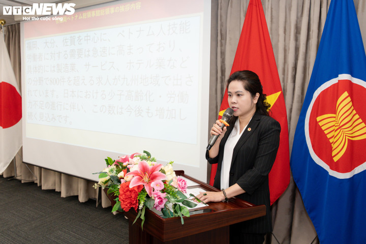 Tổng Lãnh sự Việt Nam tại Fukuoka Vũ Chi Mai phát biểu tại sự kiện. (Ảnh: Duy Hùng)