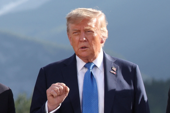 Tổng thống Trump: Mỹ đã không kích ba cơ sở hạt...