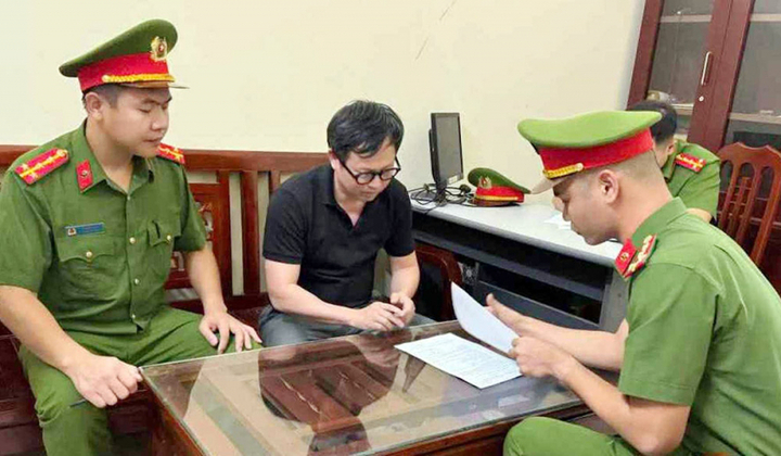 Hàng loạt phóng viên của Tạp chí này cũng sẽ phải hầu tòa để xét xử tội Cưỡng đoạt tài sản