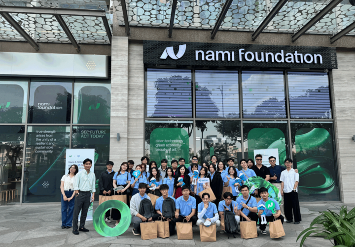La Fundación Nami lleva a cabo continuamente la misión de “Conectar a la comunidad, iluminar a la generación” a través de una serie de actividades dirigidas a la comunidad estudiantil.