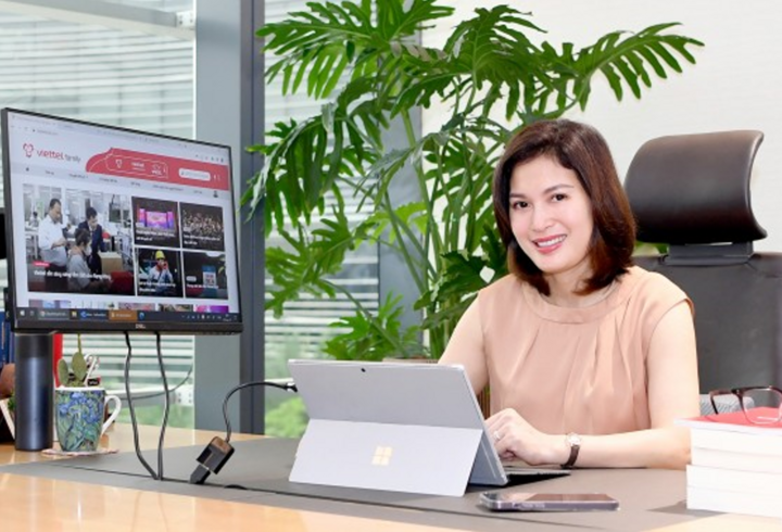 Bà Nguyễn Hà Thành - Phó Tổng Giám đốc Viettel Telecom.