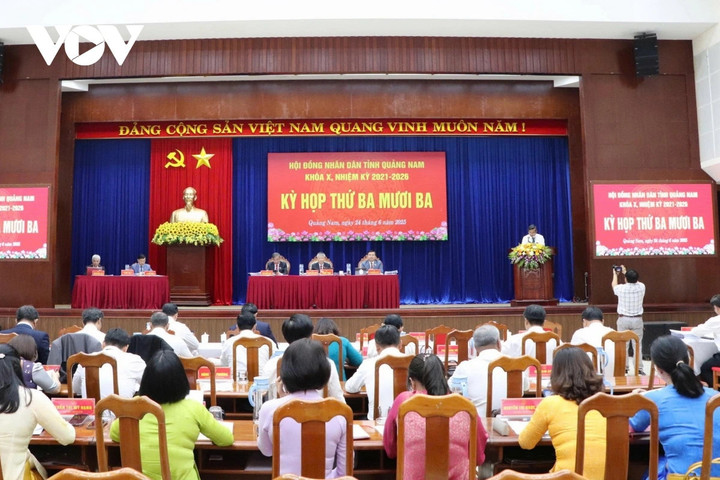 Quang cảnh kỳ họp.