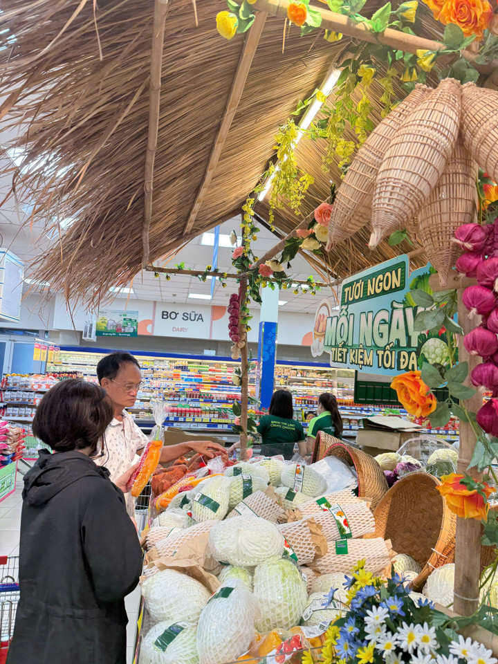 Co.opmart, Co.opXtra giảm giá mạnh thực phẩm tươi sống.