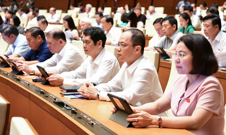 Quốc hội thông qua Luật Bảo vệ dữ liệu cá nhân.