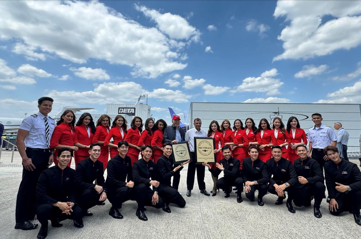 Hãng khai thác các đường bay độc đáo và mang tính chiến lược như Nha Trang – Kuala Lumpur, Hà Nội – Chiang Mai, Đà Lạt - Kuala Lumpur, Hải Phòng - Bangkok và nhiều tuyến khác.