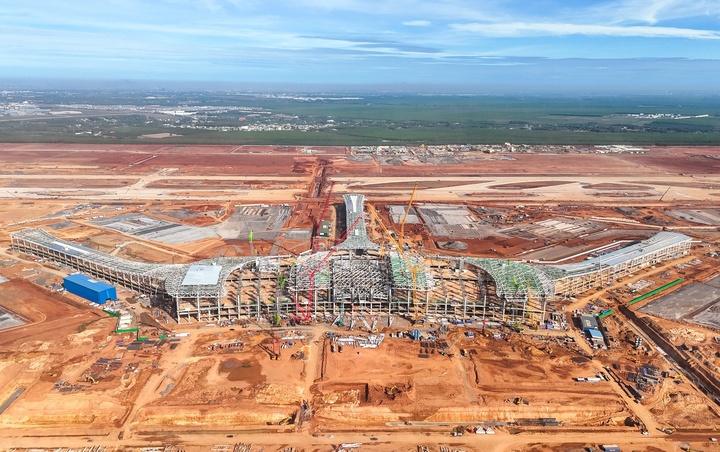 Làm sao để sân bay Long Thành vươn tầm thế giới như Changi, Suvarnabhumi?- Ảnh 1. Làm sao để sân bay Long Thành vươn tầm thế giới như Changi, Suvarnabhumi?- Ảnh 1.