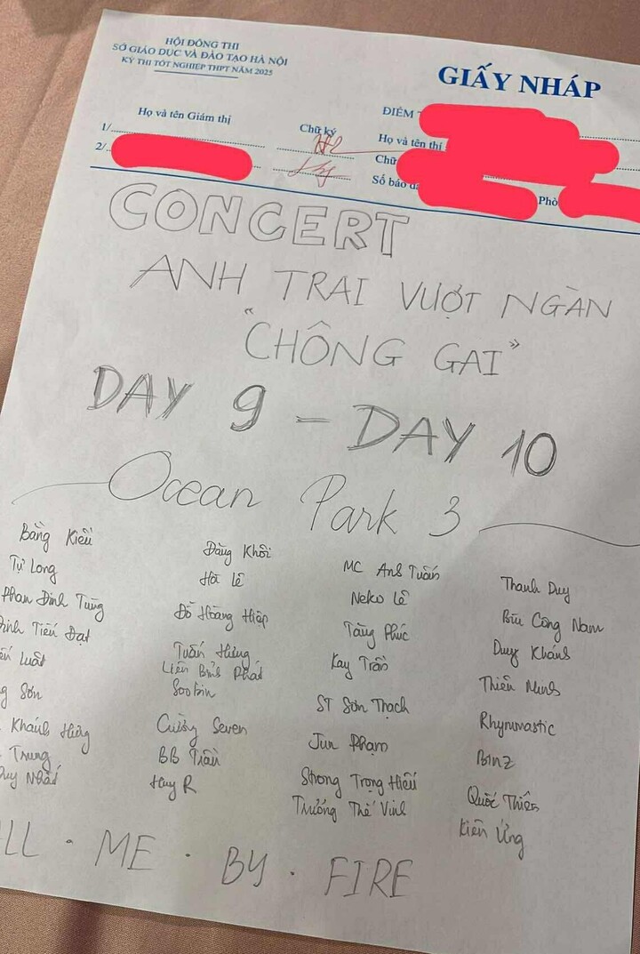 A scratch paper of a contestant in Hanoi - a fan of the show Anh trai vu ngan cong gai, was shared a lot on social networks.