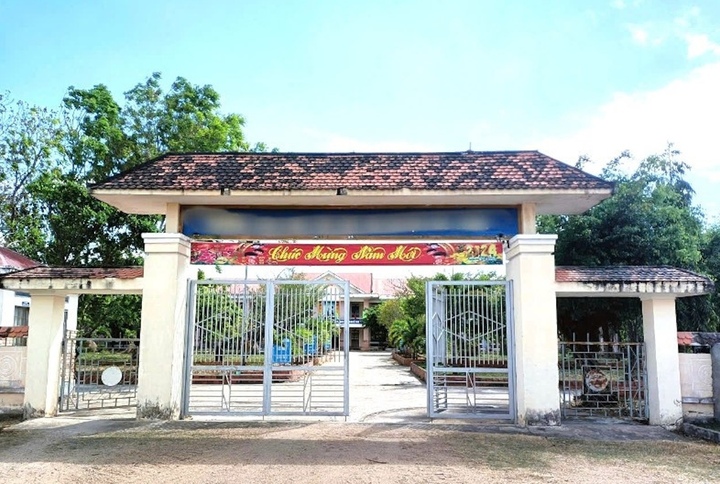 Ngôi trường nơi ông K. công tác. (Ảnh: Trần Hoàn)