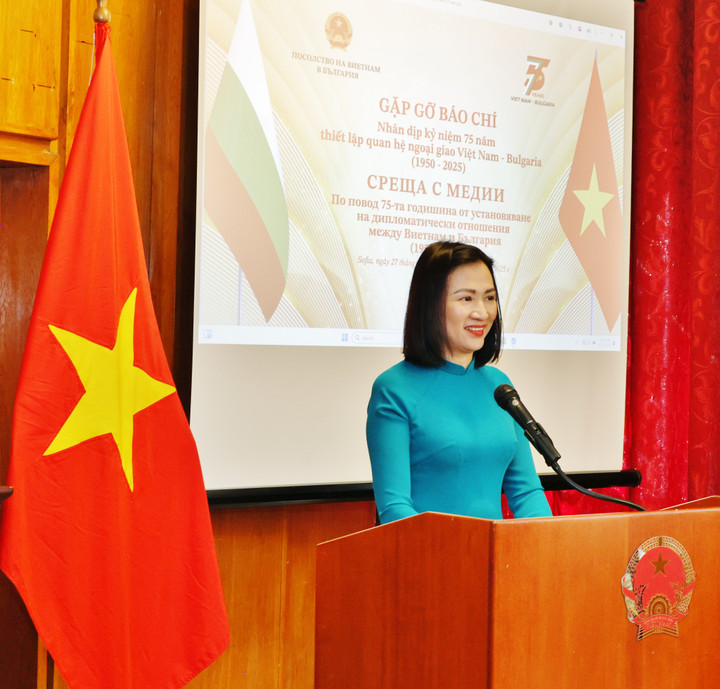 Đại sứ Nguyễn Thị Minh Nguyệt.