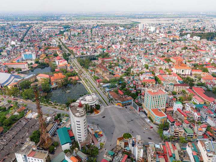 ក្រោយការច្របាច់បញ្ចូលគ្នា តើទីក្រុងណាដែលមានតំបន់តូចជាងគេក្នុងប្រទេសវៀតណាម? - ៣