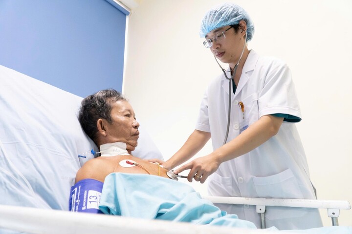 Sau khi được tích cực cứu chữa, sức khỏe ông D. dần ổn định.