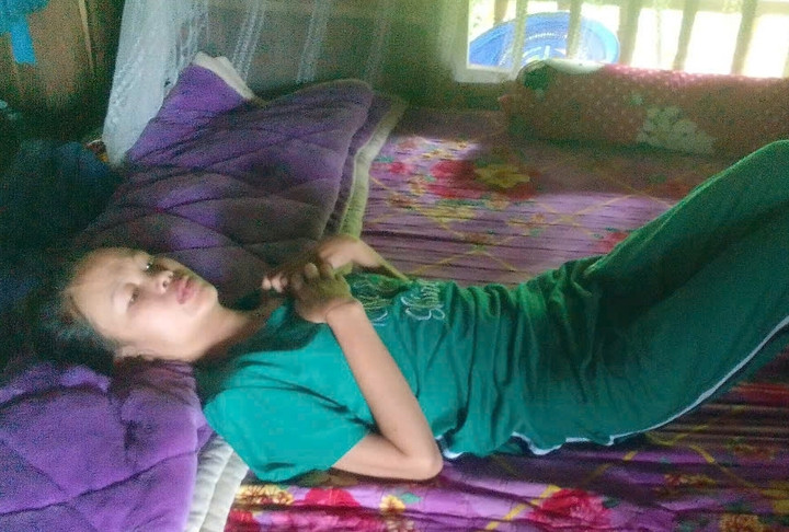 Chị Diện nằm liệt một chỗ suốt 12 năm nay.