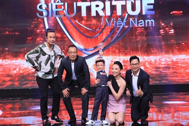 Quang Bình từng gây sốt khi tham gia "Siêu trí tuệ Việt Nam" năm 2019.