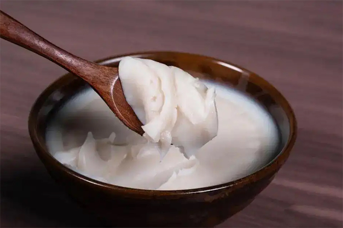 Mỡ lợn đang được nhiều bà nội trợ lựa chọn. (Ảnh: 360doc)