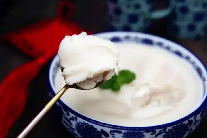 Mỡ lợn nếu ăn với liều lượng đúng sẽ có nhiều công dụng tốt cho sức khỏe. (Ảnh: Sohu)