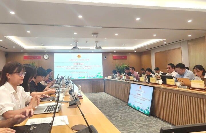 Họp báo giới thiệu các nội dung cơ bản của 5 luật do Bộ Khoa học và Công nghệ chủ trì soạn thảo. (Ảnh: Minh Hoàn)