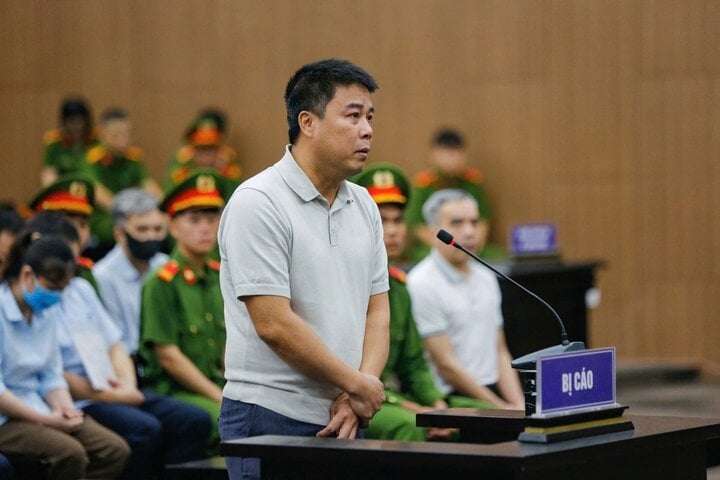 Chủ tịch Tập đoàn Phúc Sơn Nguyễn Văn Hậu lĩnh 30 năm tù cho 3 tội danh.