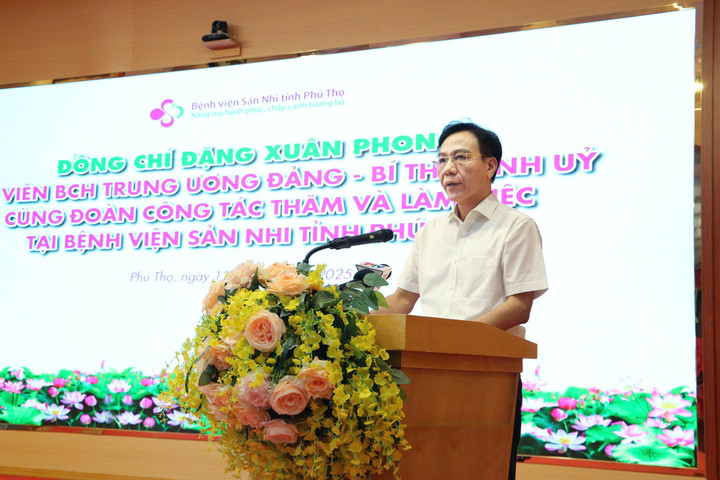 Ông Lê Hồng Trung – Giám đốc Sở Y tế tỉnh Phú Thọ - phát biểu tại chương trình.