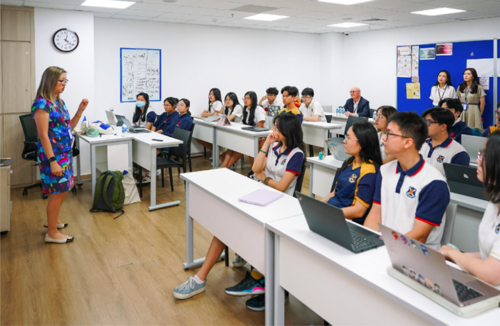 Học sinh cần được hướng nghiệp từ sớm, nhất là vào năm đầu cấp 3.