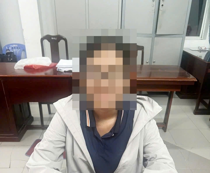 V.B.M.L. trình báo công an về việc bị kẻ giả danh công an lừa đảo.