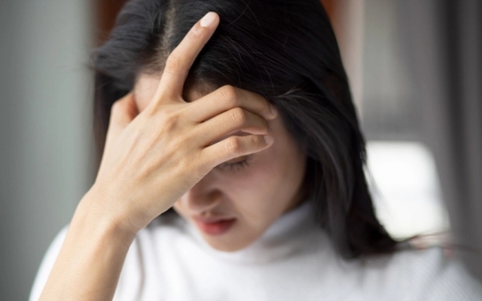 Sau nhiều năm khổ sở với cảm giác chóng mặt, đau đầu, mất thăng bằng, người phụ nữ mới biết mình mắc trầm cảm lo âu. (Ảnh minh hoạ)