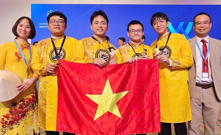 Đội tuyển Việt Nam dự thi Olympic Hoá học quốc tế 2025.