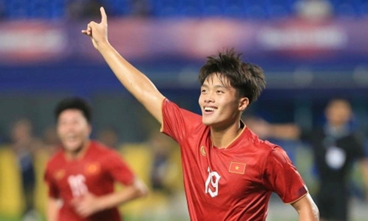 Tiền đạo Nguyễn Quốc Việt - Ảnh: Lâm Thỏa