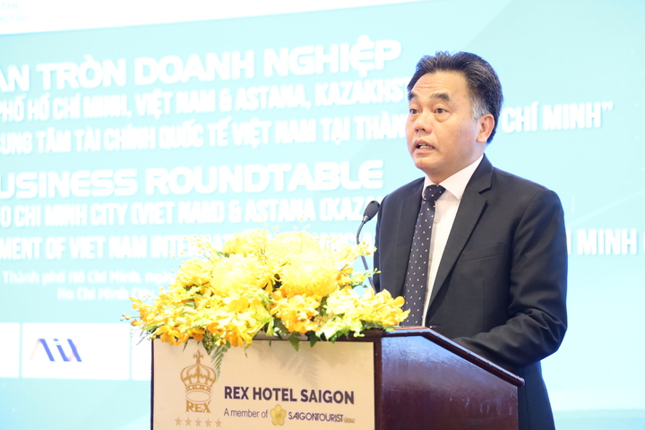 Phó Chủ tịch UBND TP.HCM Nguyễn Lộc Hà.