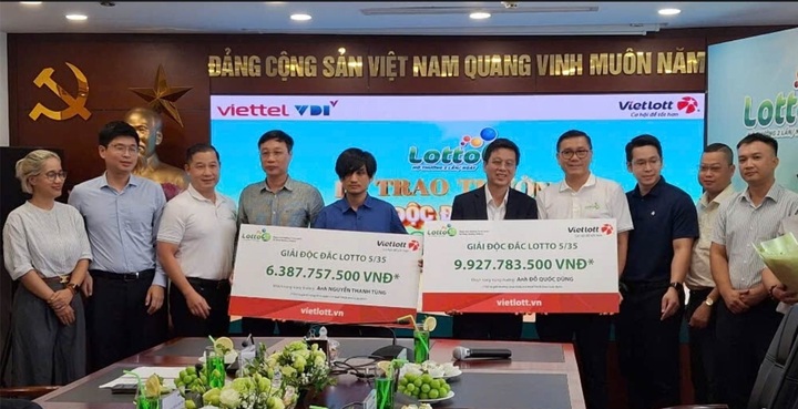 មនុស្សពីរនាក់បានឈ្នះ Jackpot ដែលមានតម្លៃរាប់សិបពាន់លានដុង ប៉ុន្តែមិនបានពាក់ម៉ាស់។ រូបថត៖ ហ្លួងបាង។