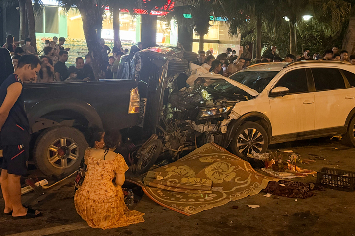 Hiện trường vụ tai nạn liên hoàn.