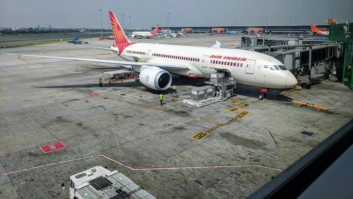 Hãng Air India không phát hiện ra lỗi công tắc nhiên liệu trên các máy bay Boeing 787. (Ảnh: NDTV)