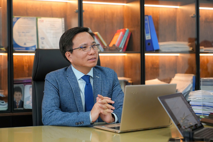 Ông Trần Ngọc Anh, kỹ sư chuyên ngành Vật liệu Xây dựng.