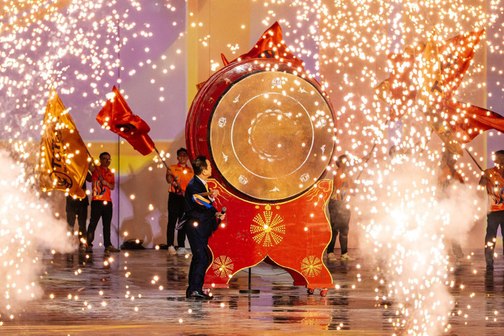 Ngày hội Văn hóa “Vững bước vào kỷ nguyên mới” là niềm tự hào và hạnh phúc của mỗi người SHB.