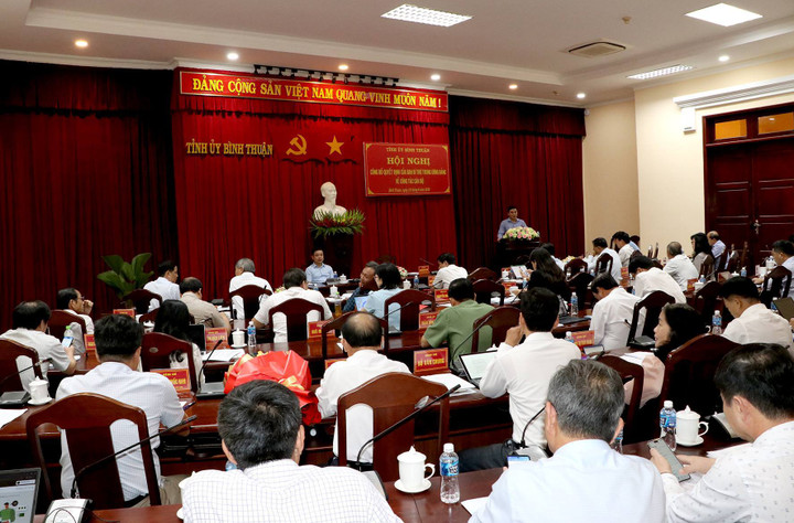 Tỉnh ủy Bình Thuận tổ chức hội nghị đánh giá công tác xây dựng Đảng, công tác dân vận; tình hình kinh tế - xã hội, quốc phòng - an ninh; công tác thu, chi ngân sách 6 tháng đầu năm và nhiệm vụ trọng tâm 6 tháng cuối năm 2025.