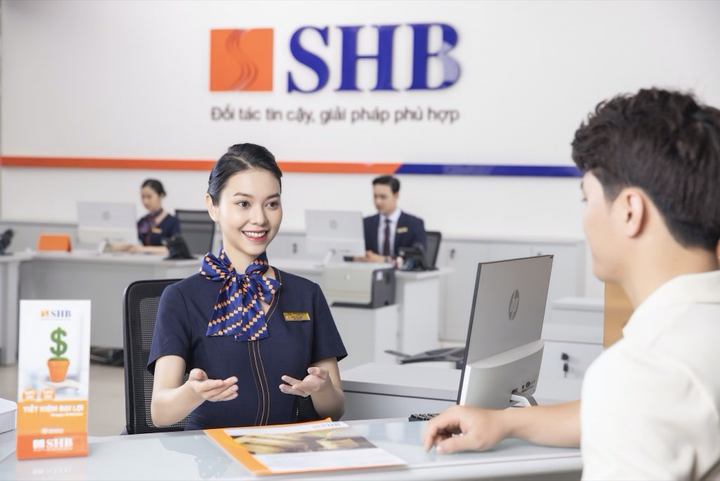 SHB dẫn đầu ngành về tăng trưởng mức độ hài lòng khách hàng 2 năm liên tiếp.