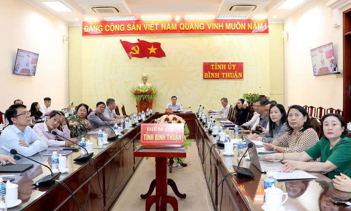 Thường trực Tỉnh ủy 3 tỉnh: Lâm Đồng, Bình Thuận, Đắk Nông tổ chức Hội nghị trực tuyến vận hành thử nghiệm tổ chức hoạt động của chính quyền cấp xã tại 6 đơn vị cấp xã