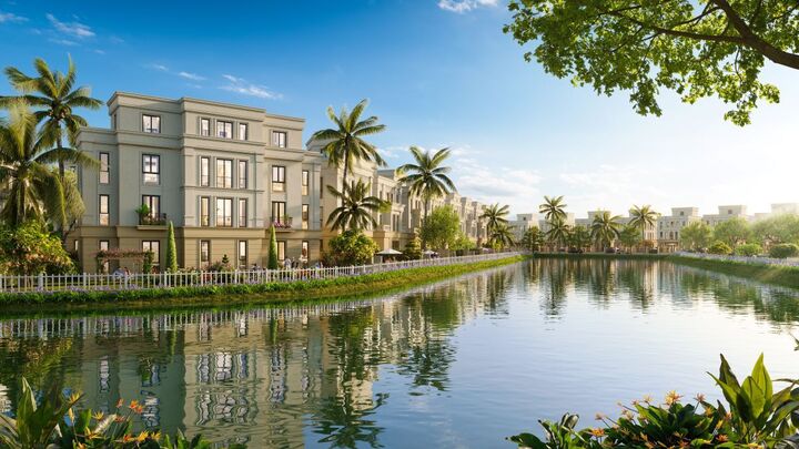 Các căn thấp tầng Vinhomes Green City nhìn ra không gian xanh và mặt nước.