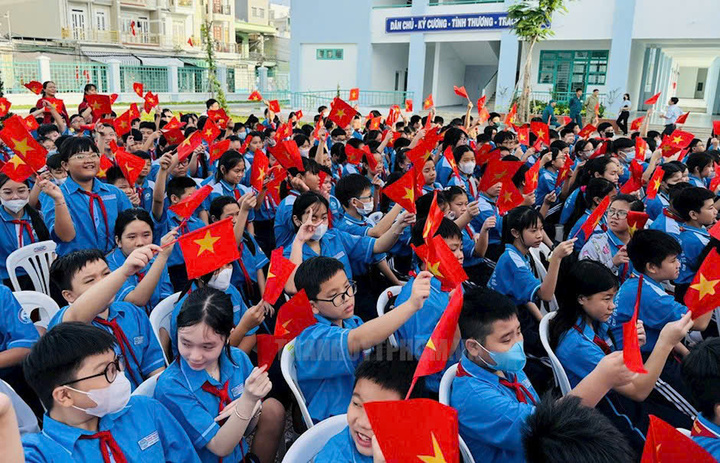 Địa phương nào có nhiều trường học nhất sau hợp nhất? - 1