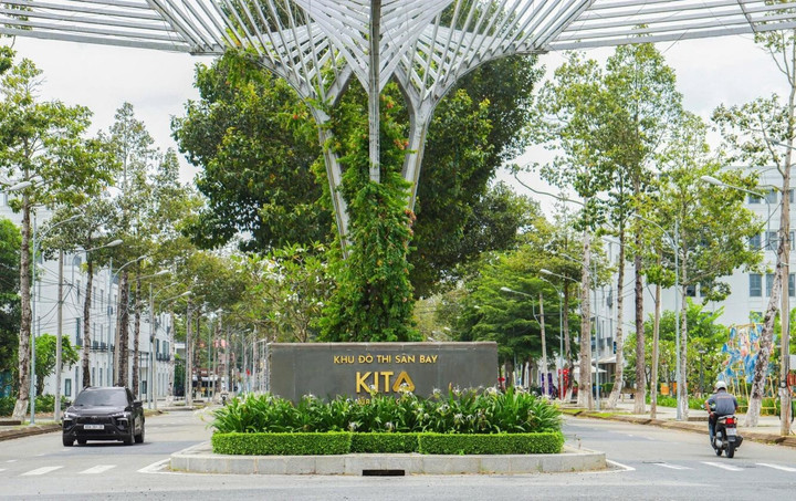 Khu đô thị sân bay KITA Airport City sở hữu mảng xanh lớn với hơn 10.000 cây xanh lâu năm.