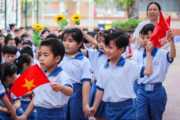 Địa phương nào có nhiều trường học nhất sau hợp nhất? - 6