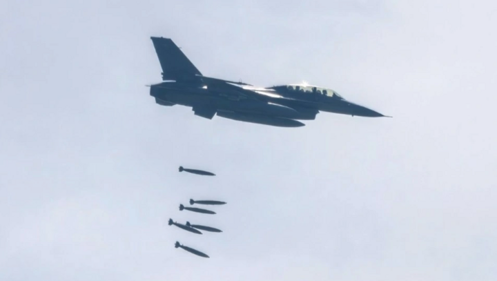 Máy bay F-16 của Thái Lan không kích cơ sở quân sự của Campuchia (Ảnh: Không quân Thái Lan)