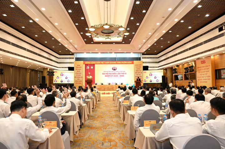 Toàn cảnh đại hội.