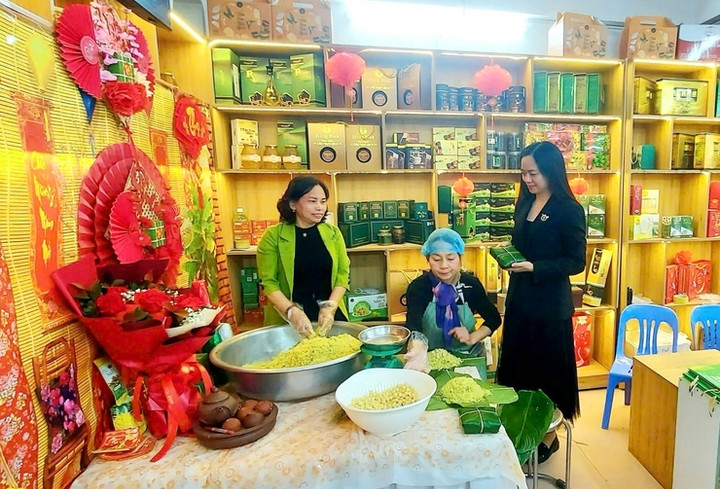 Hà Nội có 1.350 làng có nghề, trong đó hơn 300 làng nghề truyền thống.