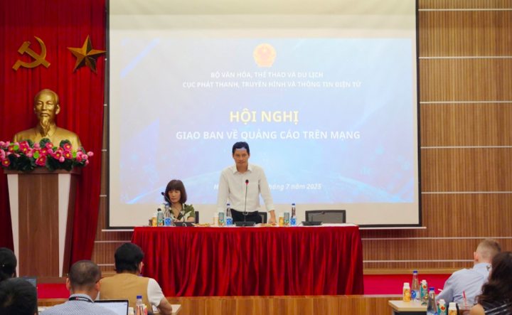 Hội nghị giao ban về quảng cáo trên mạng chiều 30/7.