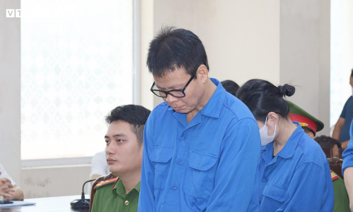 Bị cáo Đồng Xuân Thụ bị tuyên phạt 13 năm 6 tháng tù.