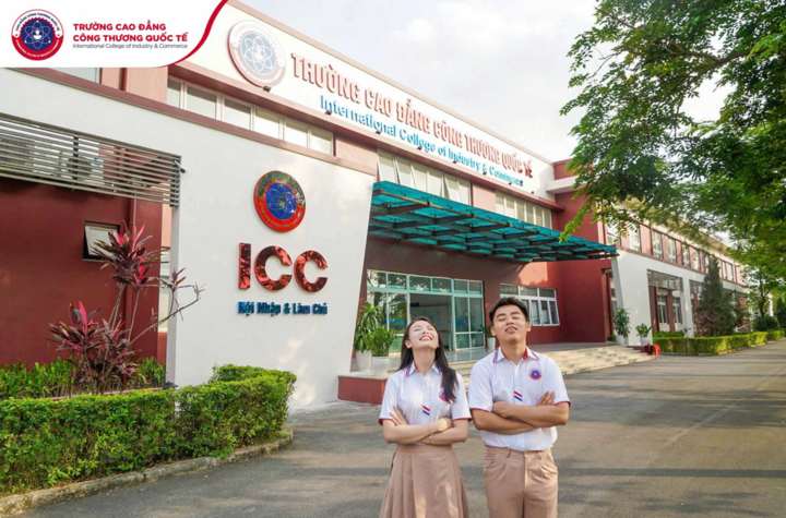 Với môi trường học tập tiện nghi, hiện đại, chuẩn gu Gen Z, Cao đẳng Công thương Quốc tế chính là bệ phóng vững chắc cho những ước mơ lớn.